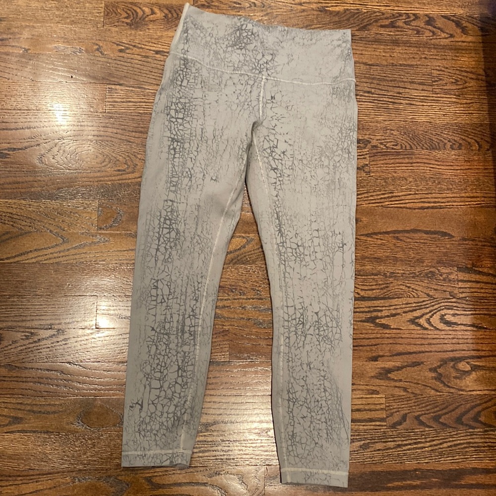 LULULEMON high rise leggings, 25”
